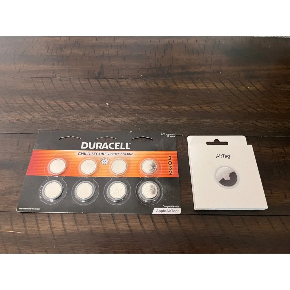 Apple AirTag 1 Pack A2187 and Duracell 2032 Lithium Batteries 8 Count Bundle
